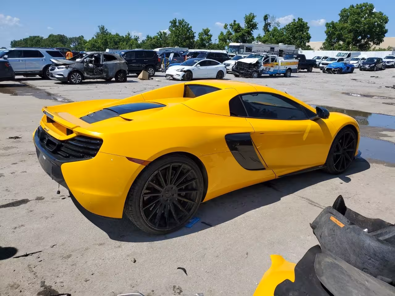 Auction photo 3